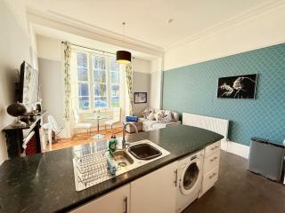 Charming Period Flat Opposite the University of Bristol - 4