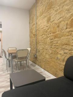 Othono &Theonos Walled City Studio - 1