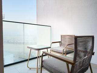 ASHRI HH | Elegant 1BR in Ajmal Makan | Beachfront - 9