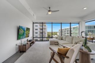Luxury at Lake Eola - City View 3BD - 7