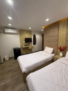 Golden Crown Pyramids View Hotel - 7