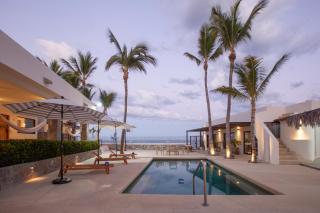 Villa Familiar frente al mar - 9