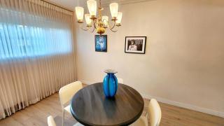 Spacious entire 4 bedroom home with two living rooms - 6