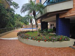 Apto 6 pessoas com piscina aquecida perto praia - Bertioga - 1