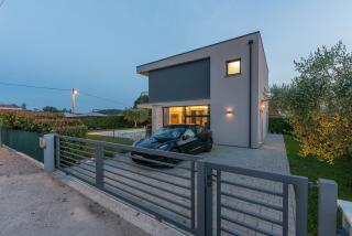 Ferienhaus in Dračevac mit Großem Pool - 4