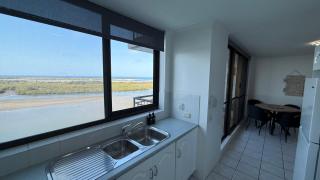 Maroochydore Riverfront Apartment - 3