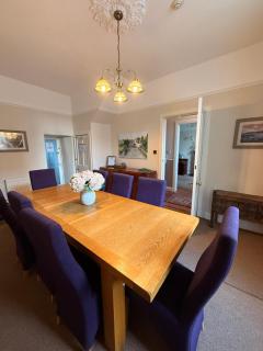 Private Holiday Home with 4 bedrooms- Tower street Guest House - 5