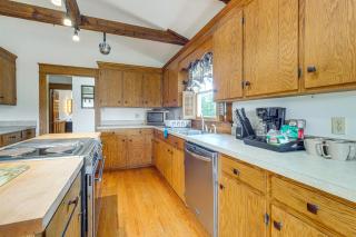 Walk to Dtwn Warsaw Family Home with Deck! - 2