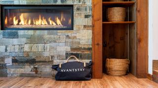 Cozy Tahoe Townhome w Fireplace Balcony Quick Access to Trails Lake Cubana - Dollar Hill by AvantStay - 1
