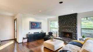 Sonoma Escape with Pool Sauna Hammock Lounge Easy Access to Wineries and Dining Fable Sonoma by AvantStay - 9