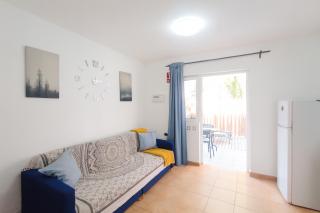 Green Holiday Island - 1