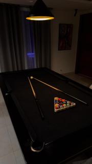 Luxury Goldcrest 2-BR with Pool Table & Cinema - 4