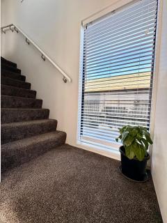 2 Bedroom townhouse with garage close to Hagley Park, Westfield Mall, Railway Station, Hospital and Wolfbrook Arena - Christchurch - 6