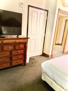 Family-Friendly Double Queen Suite Near Park City - 2070 - 9