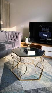 Modern 1Bedroom Apartment in Jackal Creek Golf Estate with Pool - 0