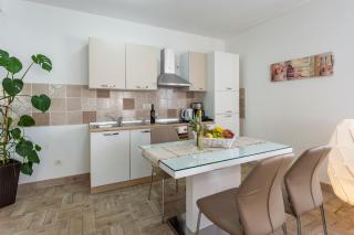 Schöne Wohnung Funtana Nr1 - 1