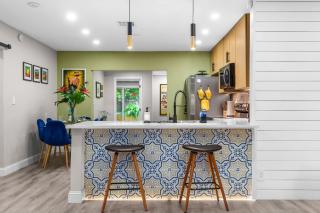 Swim, Dine, and Relax - Your private paradise awaits - 4