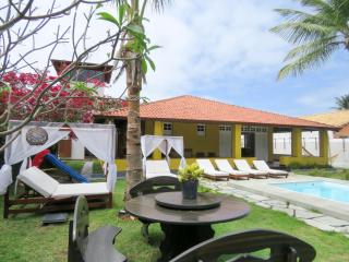 Paraíso em Praia de Itacimirim Bahia - 1