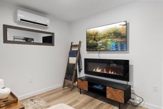 The Margaret of Hubbards Apt 1 - 7 Person Hot Tub - Hubbards - 0