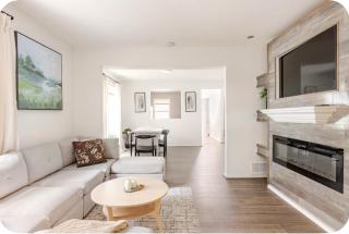 Modern Comfort Stay Free Parking Super Fast WiFi - Minneapolis - 7