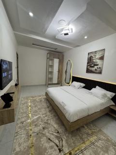 Tranquil pool apartment - 5