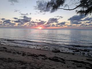 Small's Cozy Rest 6 Efficiency - 4