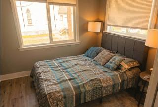 Urban Haven in Oakland with Easy Transit - 6