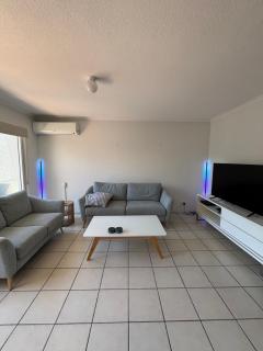 Waterfront Private Room in Labrador - 5