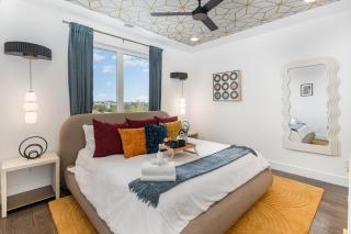 Painted Note - Rooftop Hot Tub - Mins to Broadway - 4