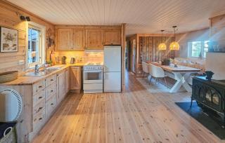 Beautiful Home In Passebekk With House A Panoramic View - 5