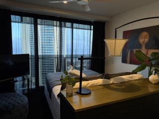 Sea-view apartment in the heart of Gold Coast - 4