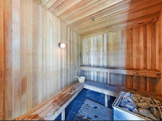 Sea-view apartment in the heart of Gold Coast - 2