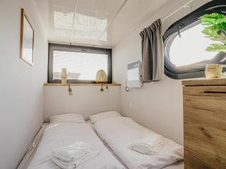 Tiny Houseboat De Woudaap - I - 1