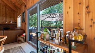 5BDR Hot Tub Deck Firepit Mins to Village Lake The Hilltop by AvantStay - 1