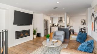 Steps to Beach Hot Tub Private Patio 259 Trailhead Trestles 3 by AvantStay - 9