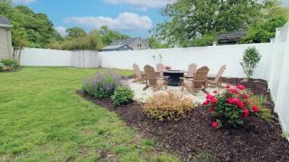 Sunset Breeze Manor - 8