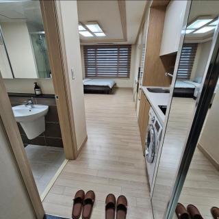 DMcity 300B Roomy, line 9, 1 minute, TV, sofa - 5