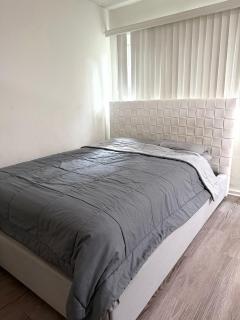 Mid-City Modern Studio Retreat - 5