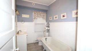 1029 New Jersey Avenue -Azure Estate - 3