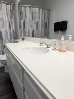 The Hillside Studio - 9