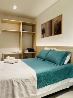 Apto 1 Quarto + Sala para 4 Pessoas – Piscina, Jacuzzi, e Acesso à Praia - 9