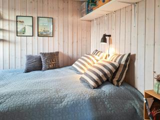 Holiday Home With Ocean View In Lønstrup - 2