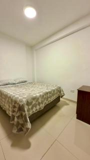 Departamento completo en el primer piso - 2