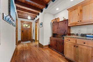 Horse Cove Haven - 5