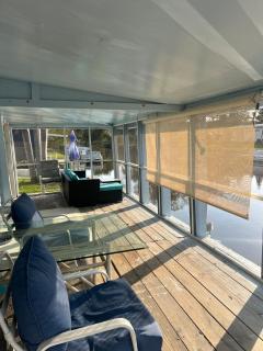 Water front Lake House - 7