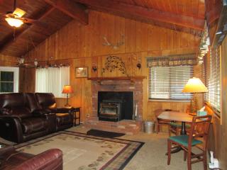 M & M Sweet Retreat - 2