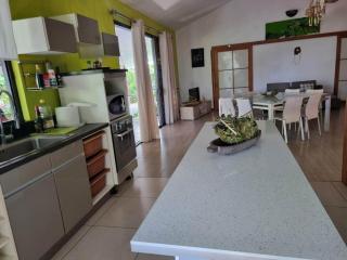 Fare Mape - Faaa - 2