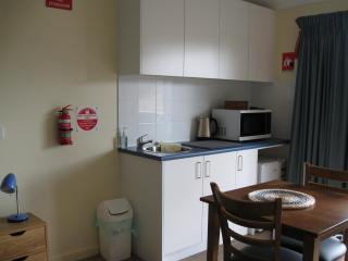 Delegate Studio Cabin - 6