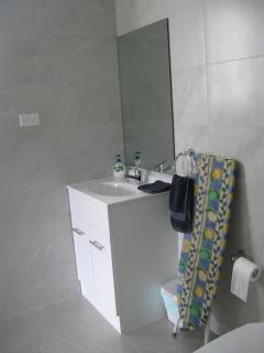 Delegate Studio Cabin - 3