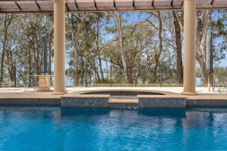Wilderness Waters Grand Estate with Private Pool and Tennis Court - 8